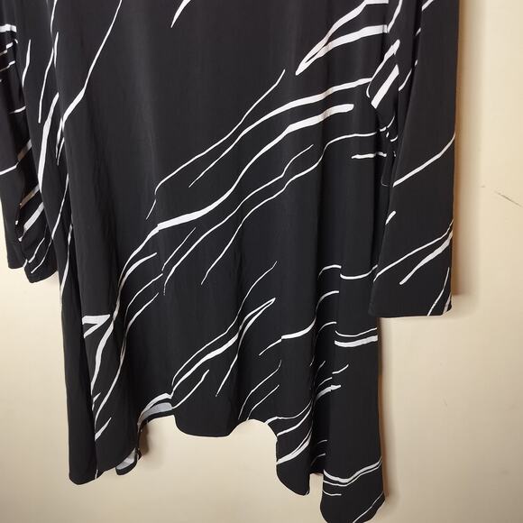 Alfani Tunic Stretch Jersey Knit Sharkbite Hem Pullover - Picture 4 of 9